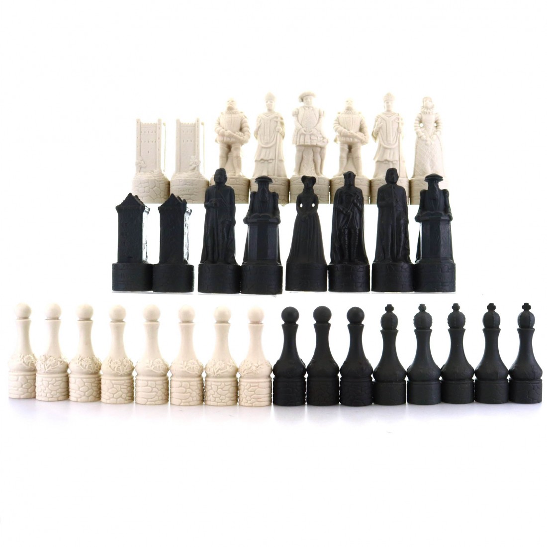 Beneagles Thistle and Rose Chess Collection Miniature Decanter